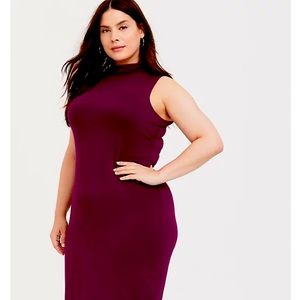 Torrid Bodycon Mock Neck Burgundy Dress